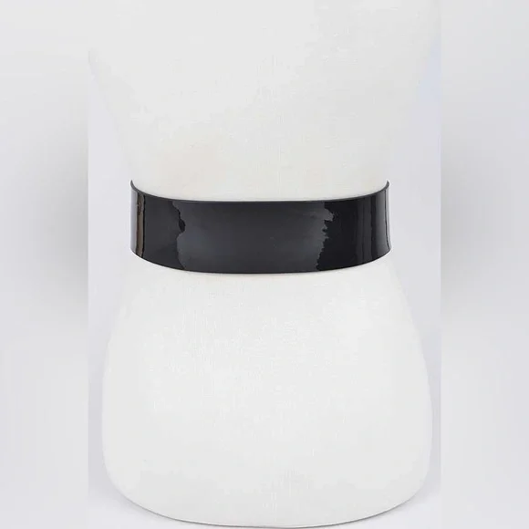 Plus Size Gold Metal Elastic Adjustable Statement Belt - Picture 11 of 12